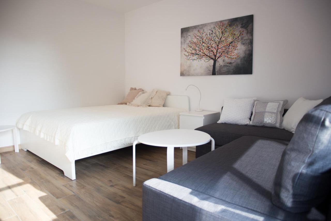 Apartament Kameralny كاجيمير دولنه المظهر الخارجي الصورة